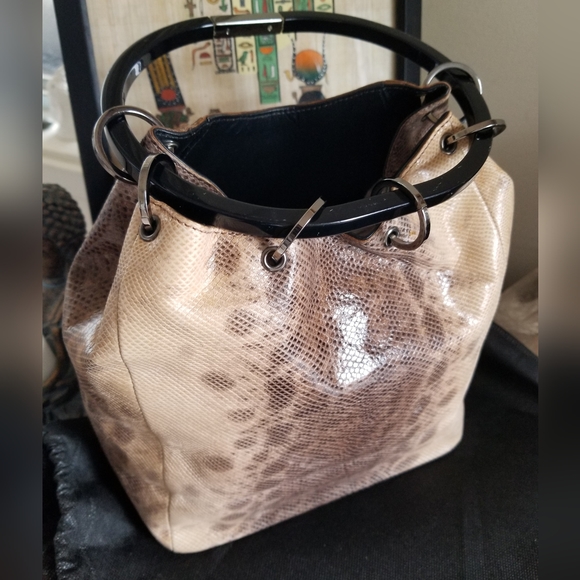 Huge sale! Vintage Gucci Tom Ford rare ring handle joy python bag - Picture 4 of 16